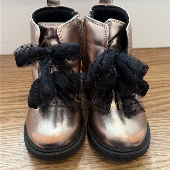 Jessica Simpson Metallic Boots with Black Bow - Picture 1 of 6